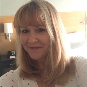 Meet your Posher, Jenefer